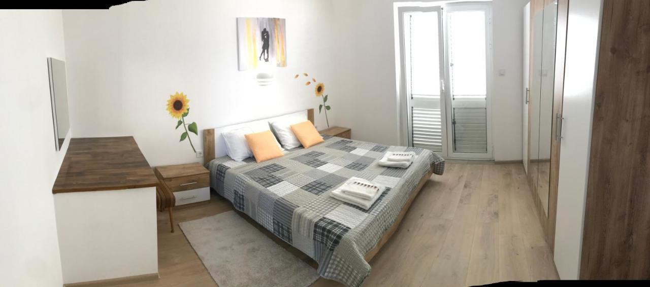 Apartments Jelka Banjol 외부 사진